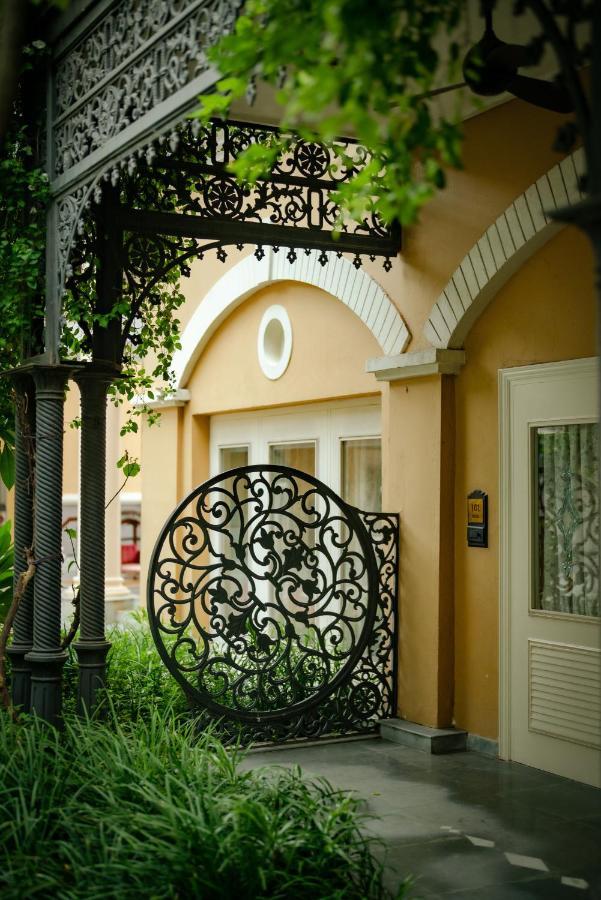 Raajkutir - IHCL SeleQtions Hotel Kolkata Bagian luar foto