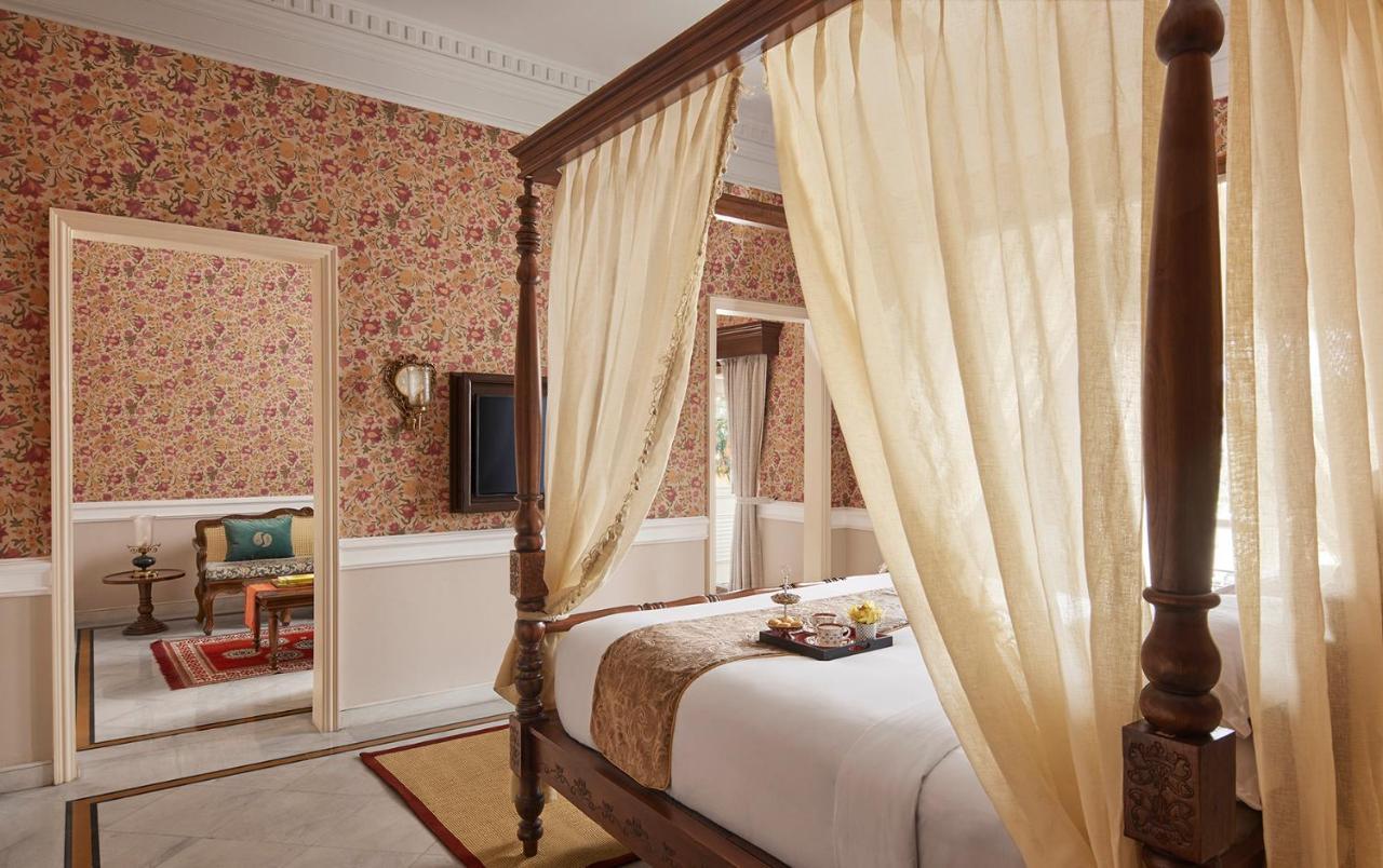 Raajkutir - IHCL SeleQtions Hotel Kolkata Bagian luar foto