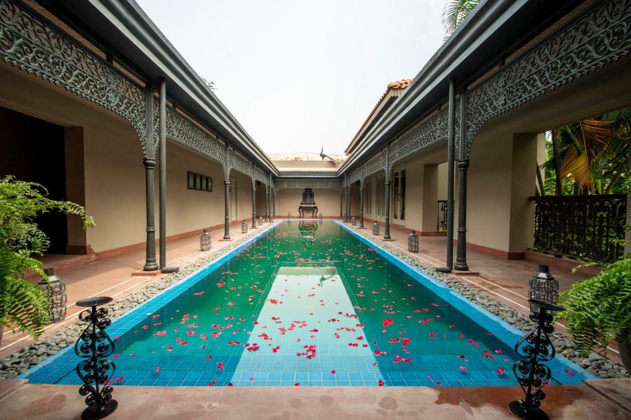 Raajkutir - IHCL SeleQtions Hotel Kolkata Bagian luar foto